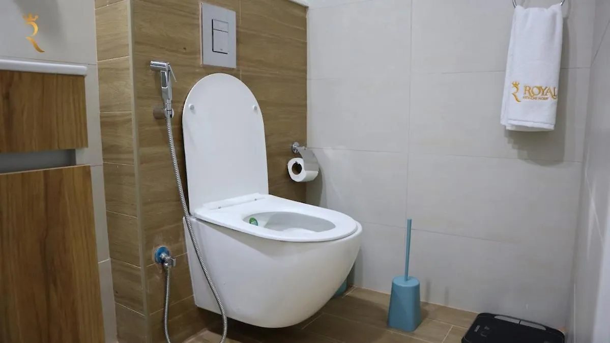 Cozy 2Br Masdar Pool Parking And Near Airport Apartment Abu Dhabi