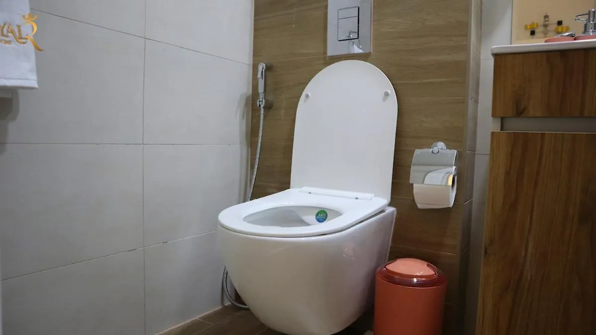 Cozy 2Br Masdar Pool Parking And Near Airport Apartment Abu Dhabi