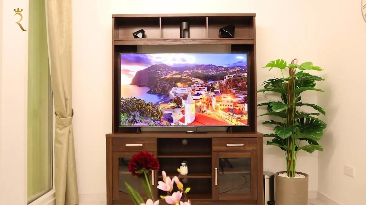 Cozy 2Br Masdar Pool Parking And Near Airport Apartment Abu Dhabi