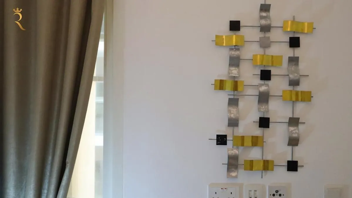 Cozy 2Br Masdar Pool Parking And Near Airport Apartment Abu Dhabi
