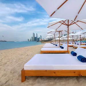 Radisson Blu & Resort, Corniche Αμπού Ντάμπι